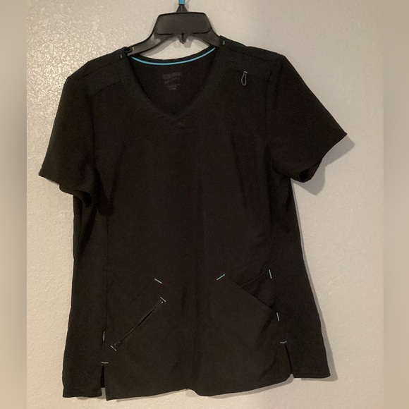 Scrubstar shirt and bottoms-size M - Picture 2 of 10